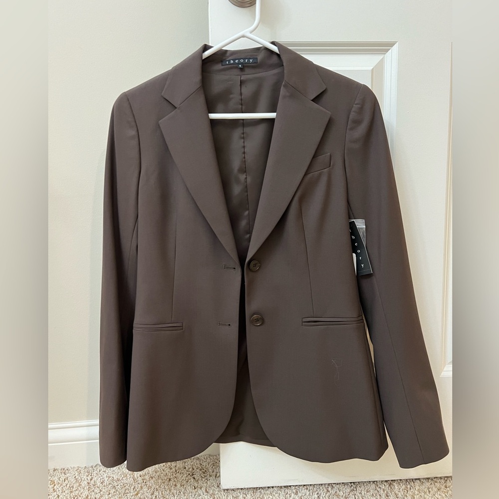 NWT, Theory blazer, brown